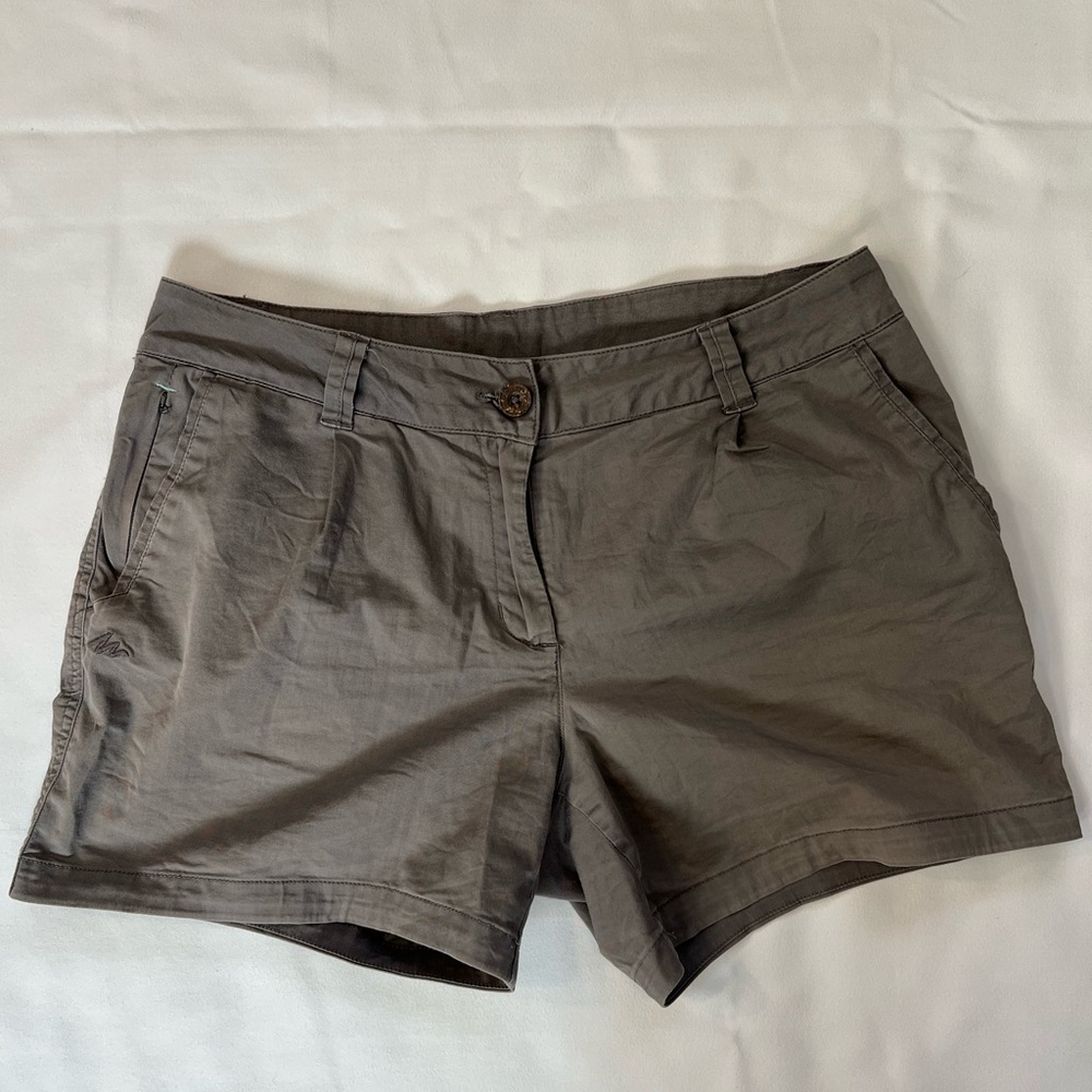 Women’s hiking shorts